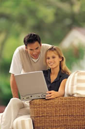 couple with laptop